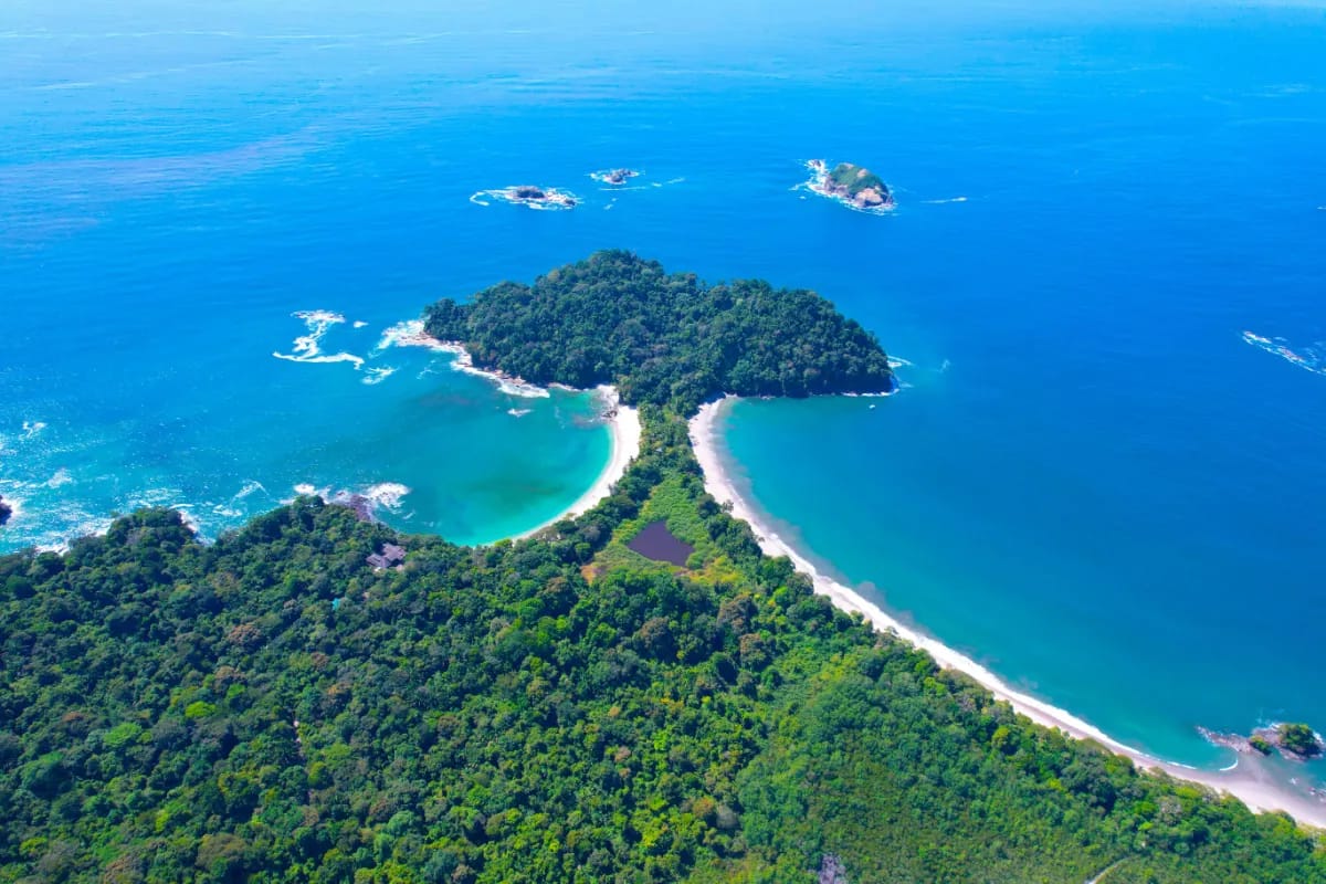 Manuel Antonio Nationalpark Strand und Dschungel