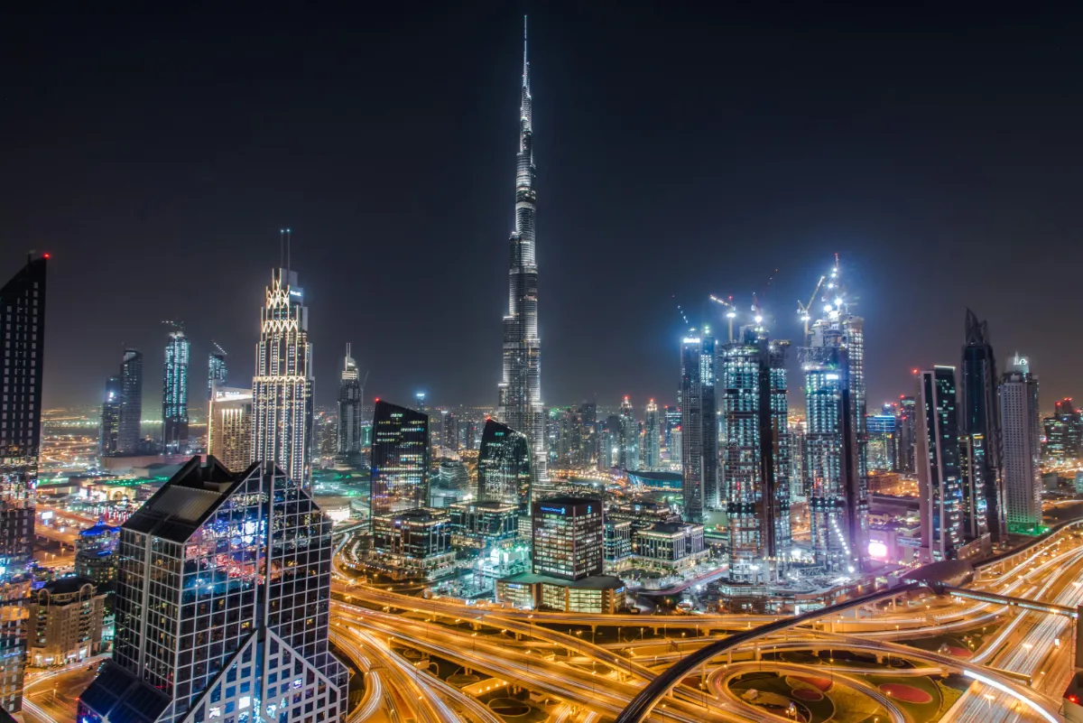 Beste Reisezeit Dubai - Klimadiagramm und Wetterdaten