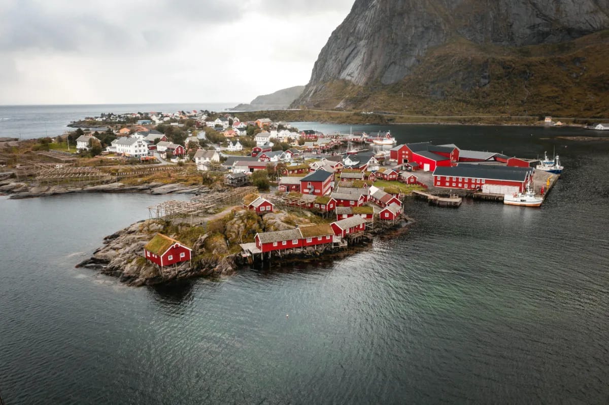 Beste Reisezeit Lofoten - Klimadiagramm und Wetterdaten