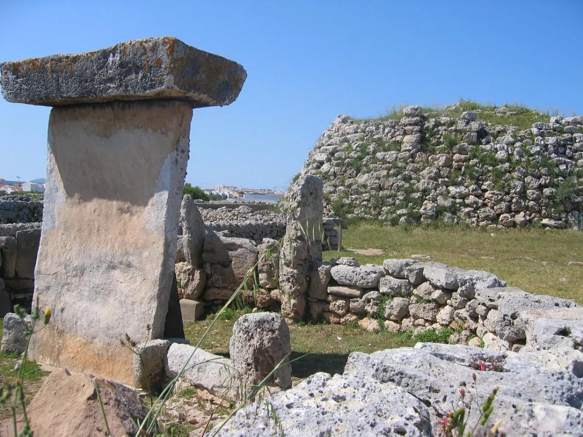 Prähistorische Stätten besichtigen