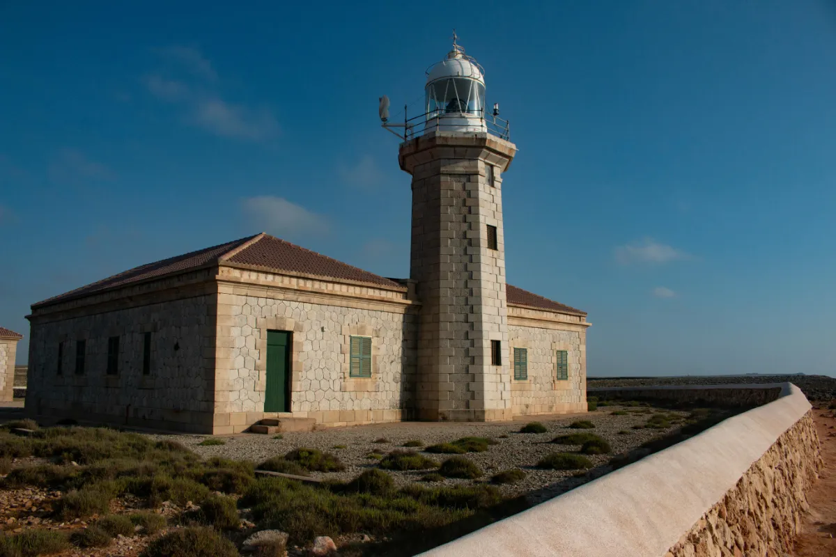 Landschaft von Formentera während der optimalen Reisezeit