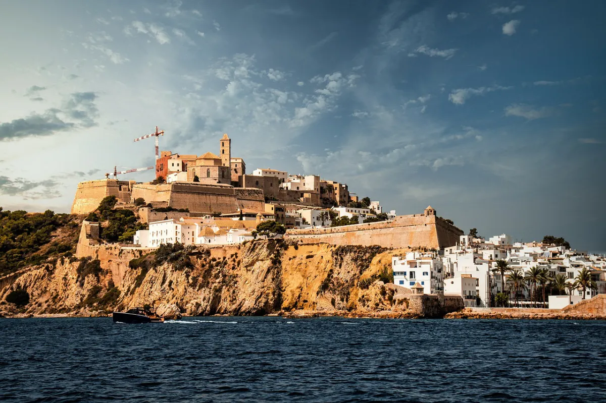 Optimale Reisezeit für Ibiza