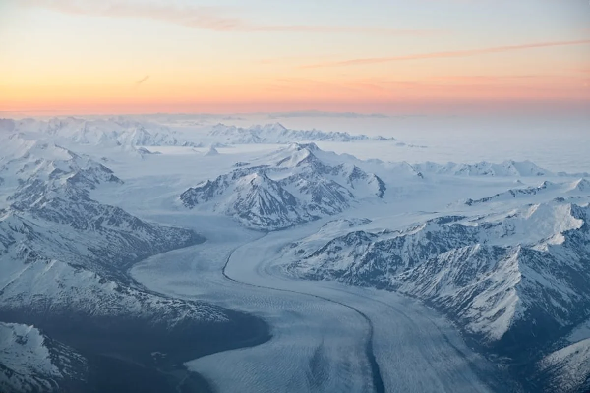 Beste Reisezeit Alaska - Klimadiagramm und Wetterdaten