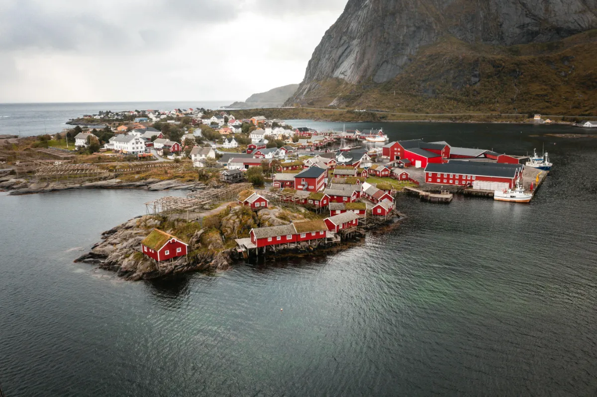Beste Reisezeit Lofoten - Klimadiagramm und Wetterdaten