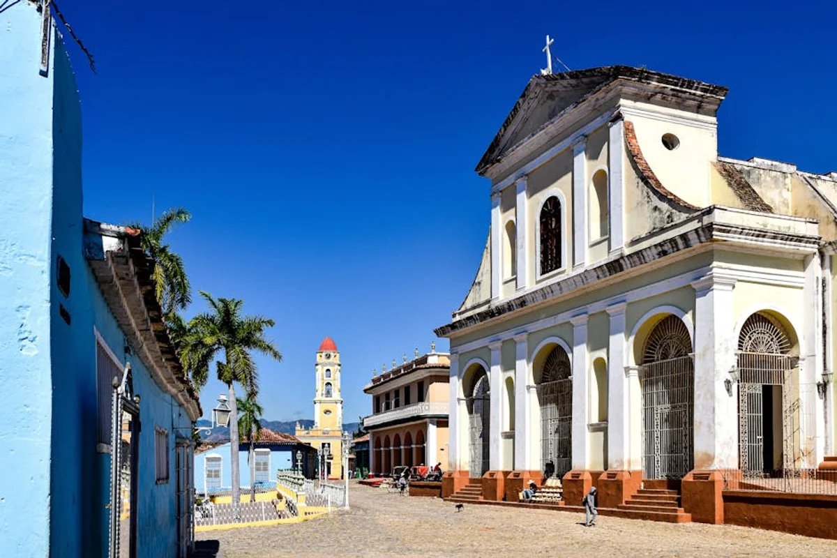 Landschaft von Karibik während der optimalen Reisezeit