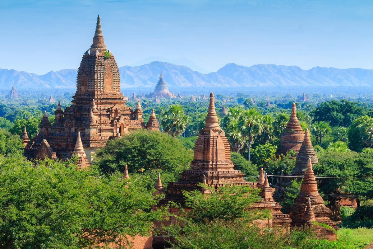 Landschaft von Myanmar während der optimalen Reisezeit