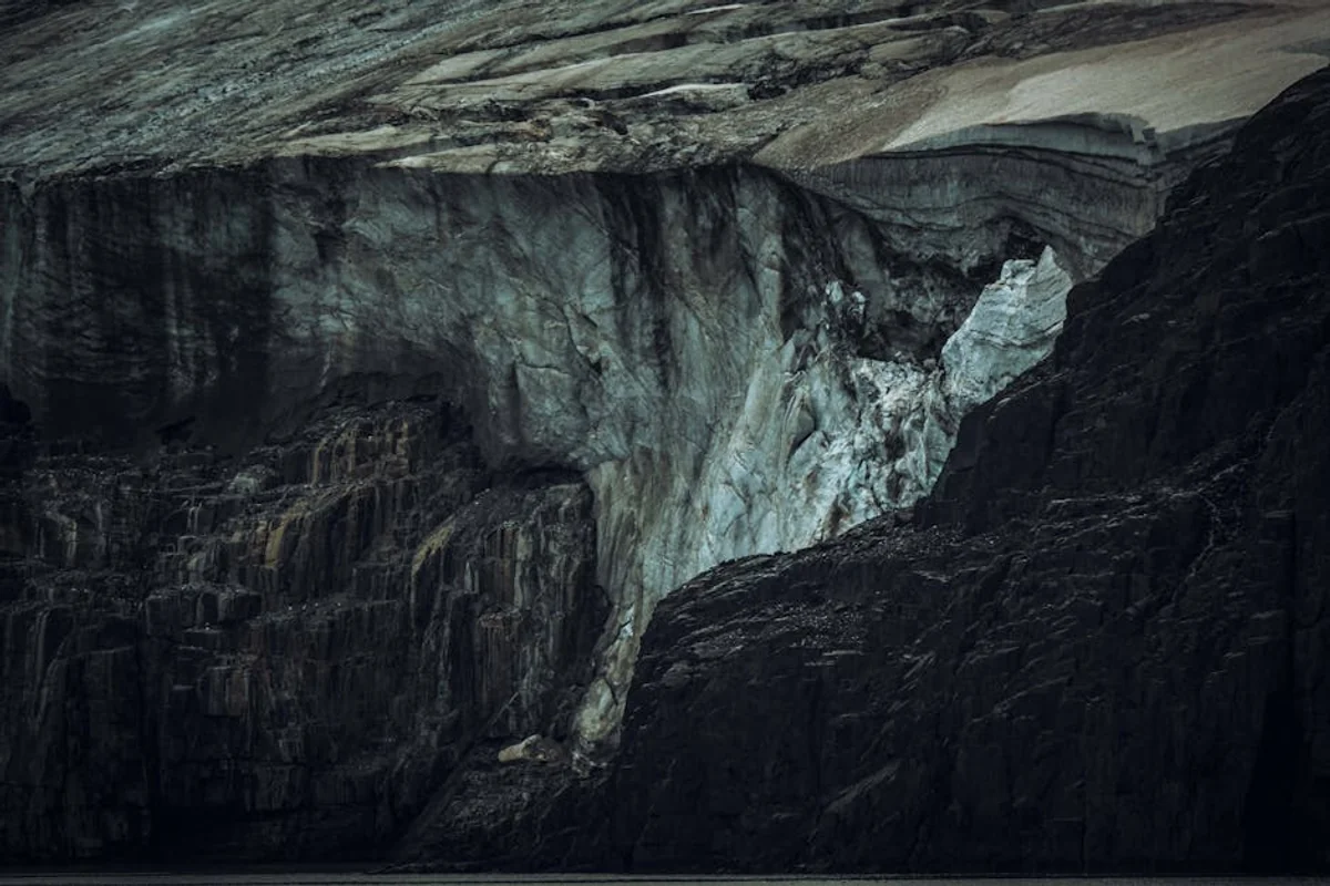 Landschaft von Oman während der optimalen Reisezeit