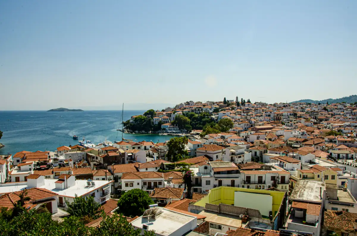 Optimale Reisezeit für Skiathos