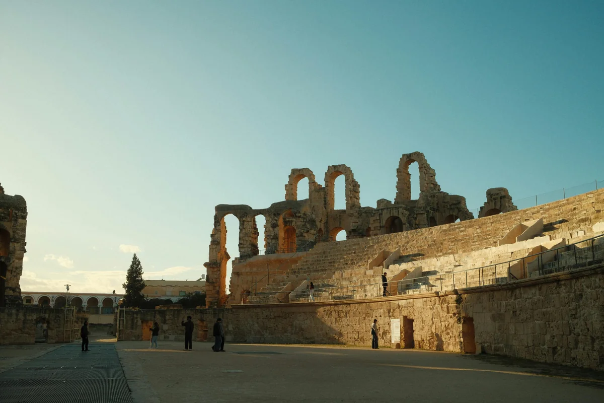 Landschaft von Tunesien während der optimalen Reisezeit